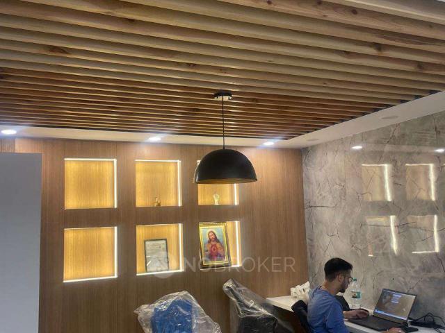 Shop in Indirapuram, Ghaziabad for sale