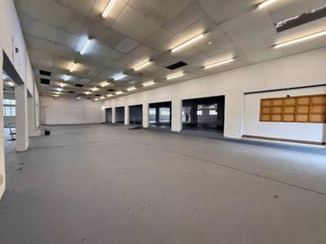 retail premises ideal for agricultur.
