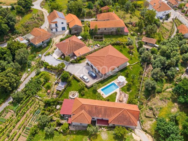Retiro T4 em Celorico de Basto com Projeto Turnkey