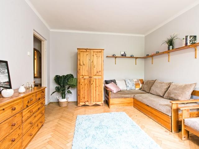 Retkińska 18/22, kawalerka
