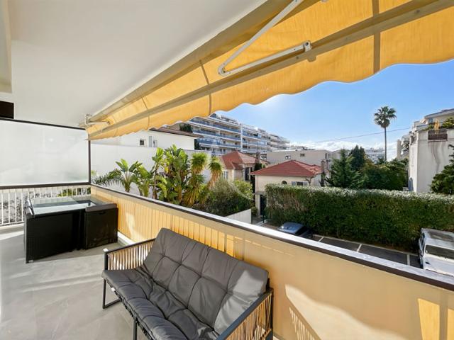 RETOUR A LA VENTE TOUTE OFFRE SERIEUSE ETUDIEE ! magnifique 3 pièces Basse Californie