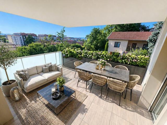 RETOUR A LA VENTE ! VUE SUR LYON GRAND Type 4 Neuf, Livré et Visitable ! 4 pièces, 85 m²