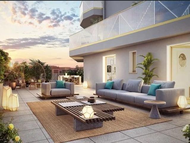 RETOUR DE LOT! DERNIER ETAGE! TERRASSE