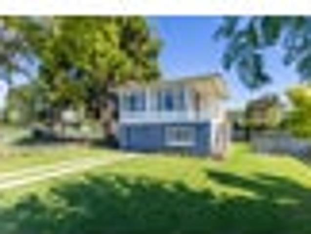 Prime Location Renovate or Landbank!