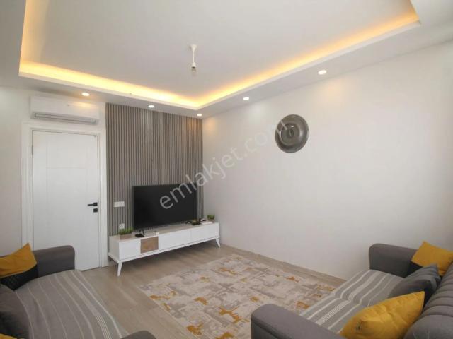 Retro’dan Batıkent’te Genişliği Ve Konumu İle Aradığınız Fırsat B.mutfak 2+1