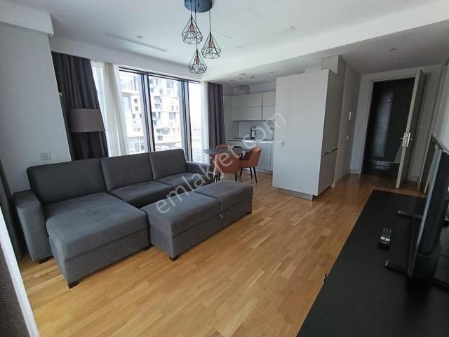 Retro9 Da Full Demirbaş Eşyalı 1+1 Kiralık Daire 75 M2
