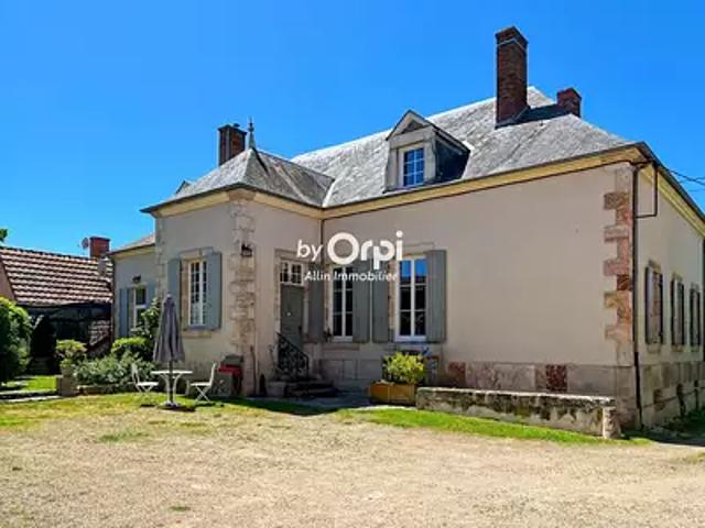 Reugny 03190 Achat / Vente maison 5 pièces t5 piscine jardin