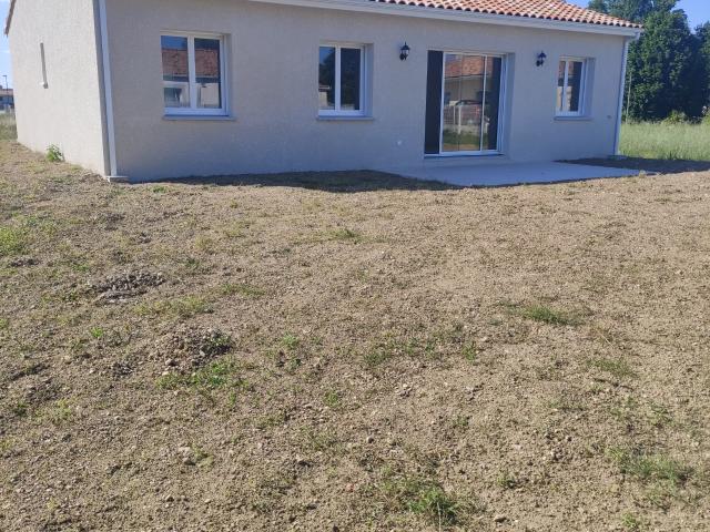 REVEL Maison neuve T4 PP RE2020 garage, jardin, terrasse