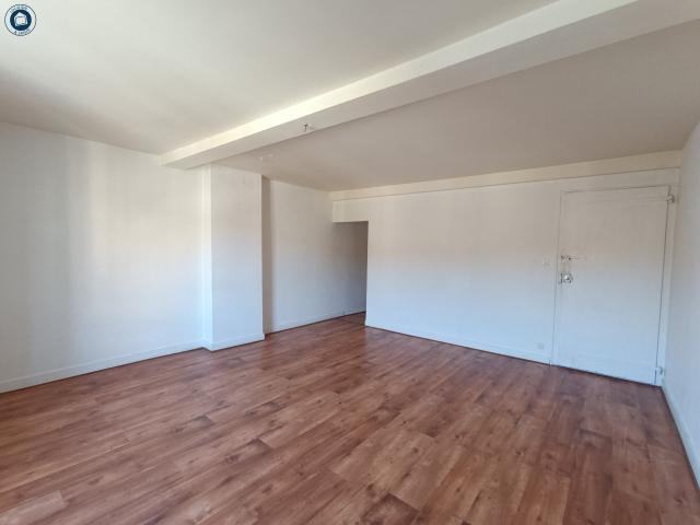 REVEL REVEL, Appartement T2