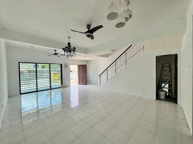 REVISED PRICEMURAHDouble Storey Bukit SaujanaBandar Saujana Utama