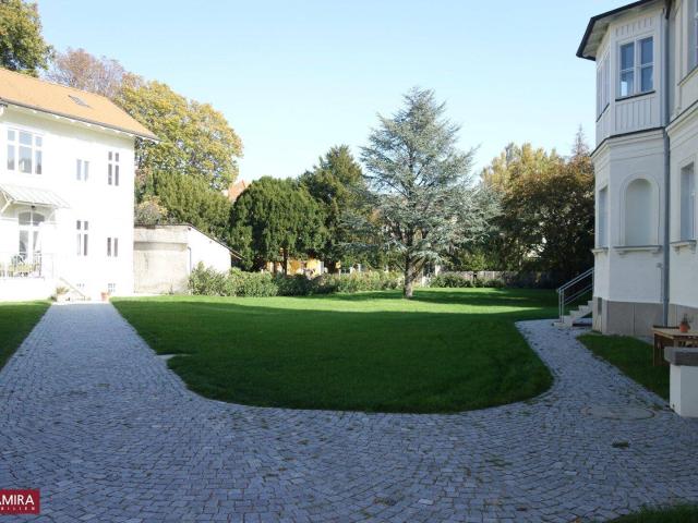 Revitalisierter Altbau Stil trifft Neu