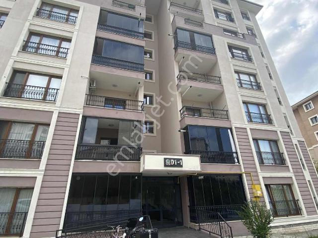 Revizyon Plazadan Kıran Tokide Arakat 3+1 Kiralık Daire