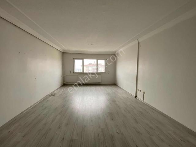 Revos / Emlak Konutlarında 3+1 150m2 Kiralık Daire !