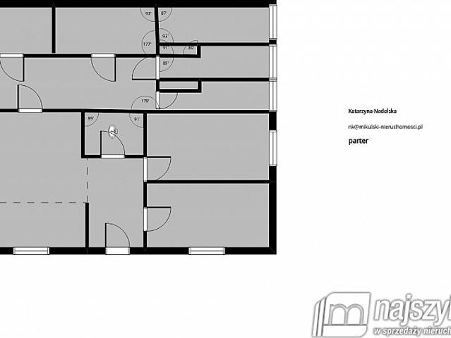 Rewal, Centrum, 684 m2