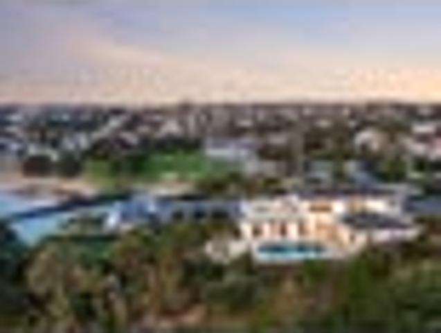 Reworked 70's Waterfront With World Class Views