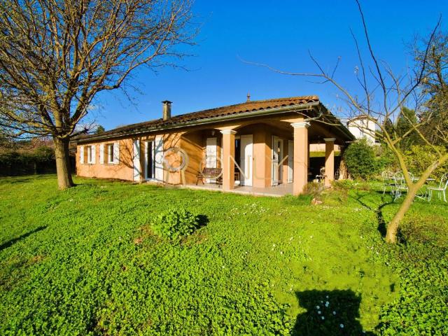 Reyrieux Maison individuelle 107m² Plain pied Garage