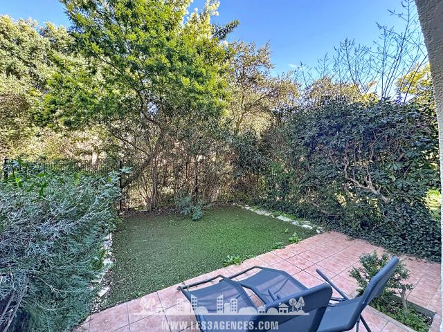 REZ DE JARDIN 2 PIECES 30M2 TERRASSE + PARKING