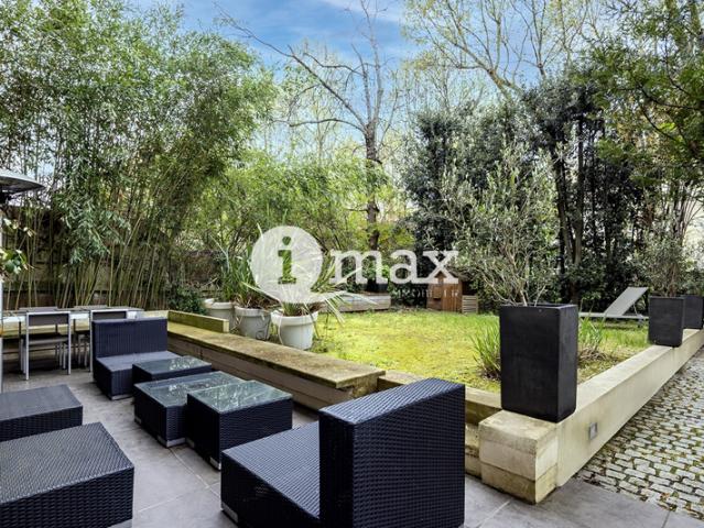 REZ DE JARDIN 5 PIÈCES 1 995 000 € FAI