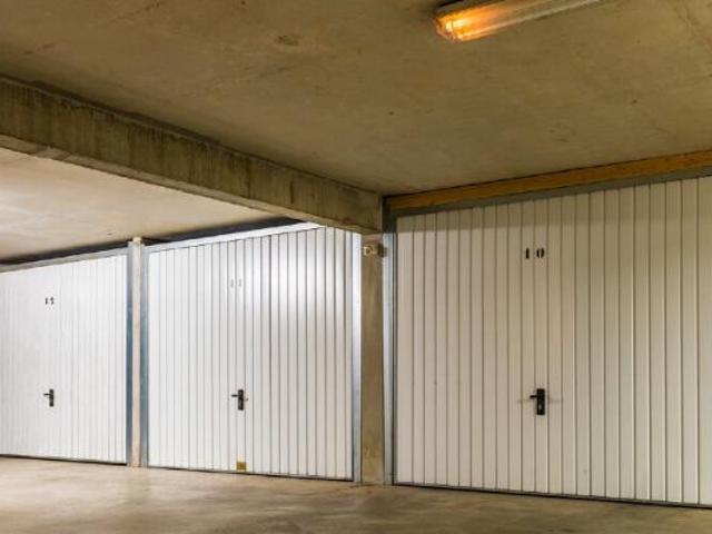Rezé Location Parking / Garage 44