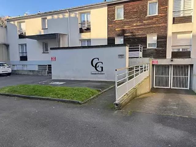 Rezé 44400 Achat / Vente appartement 2 pièces t2 parking