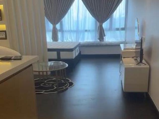 RF Phase 2 Studio Fully HighFloor CIQ Stulang Laut