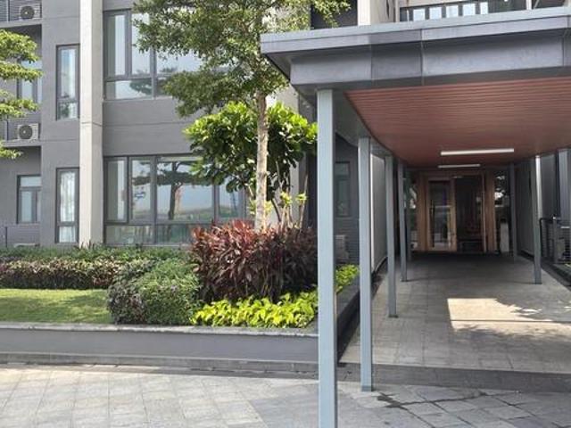 RF Princess Cove STUDIO for RENT Walk to CIQ