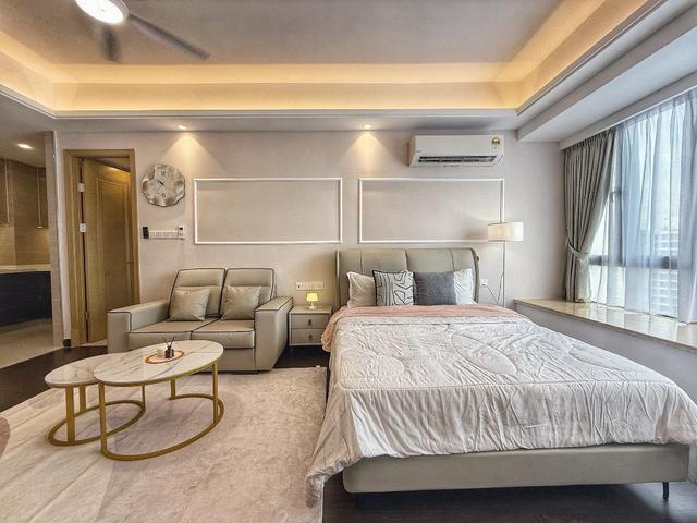 RF Seine Region Fully Furnished Nice Design walk to CIQ Cozy