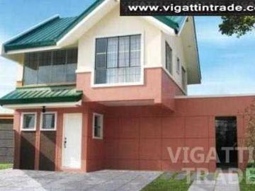 Rfo Freya Single Attach House In lot in Imus cavite rush for sale