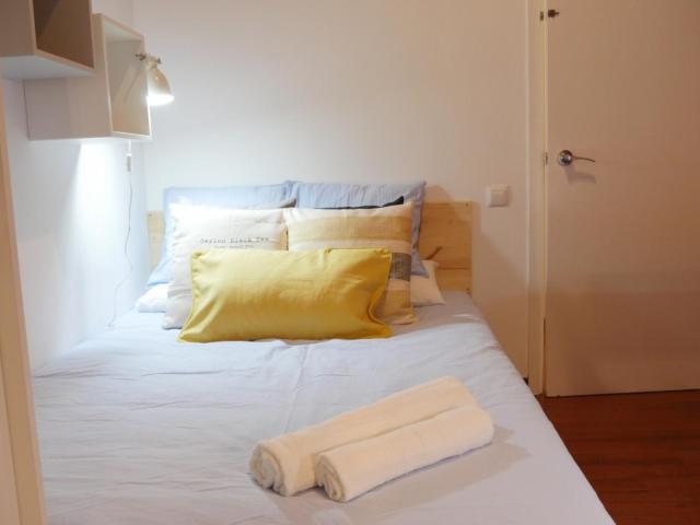 RH15 R4 Delightful double bedroom near Palau de la Música Catalana