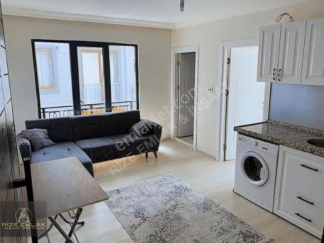 Rize Emlak'tan Ful Eşyalı 1+1 Balkonlu Dairemiz Satışta!