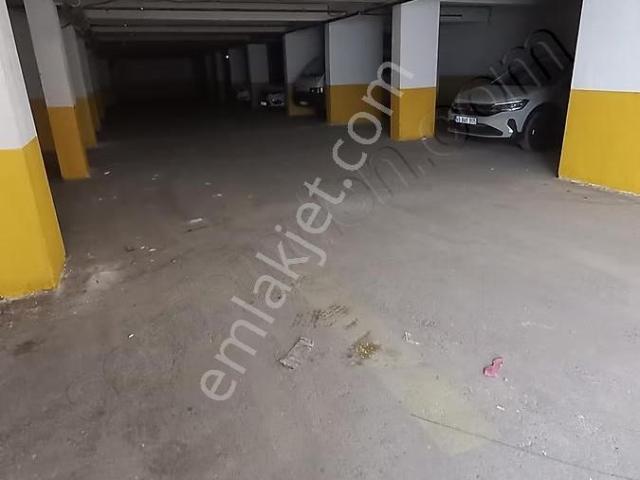 Ring Yolunda Sıfır Kiralık Arakat Geniş 2+1 Daire
