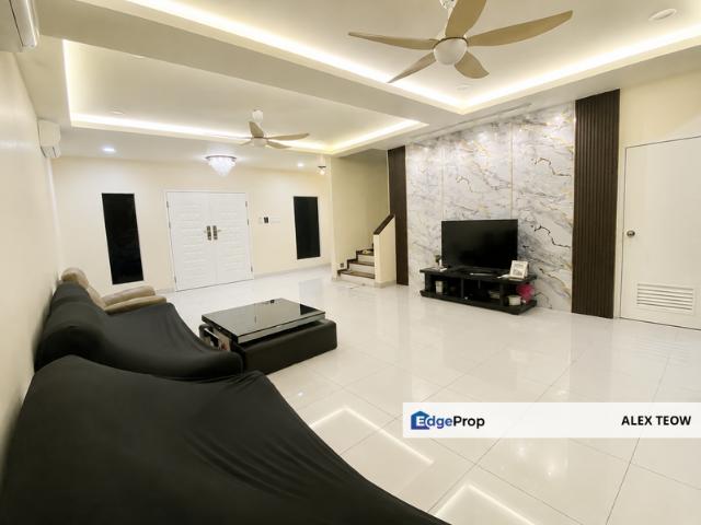 Rini Heights