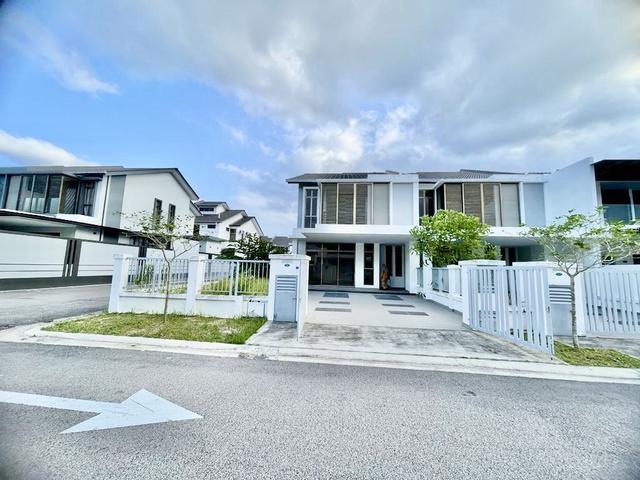 Rini Homes 7 Endlot 2storey Mutiara Rini Skudai Gelang Patah 4bed New