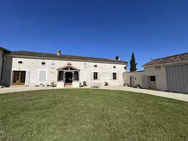 Rioux Martin 16210 Achat / Vente maison 10 pièces t10
