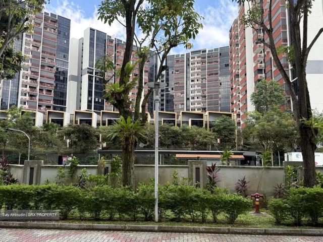 Rio Vista D19, Condominium