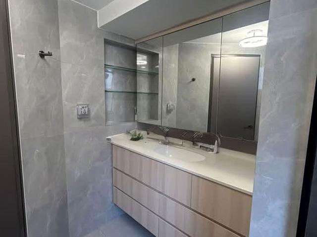 Rio Vista D19, Condominium