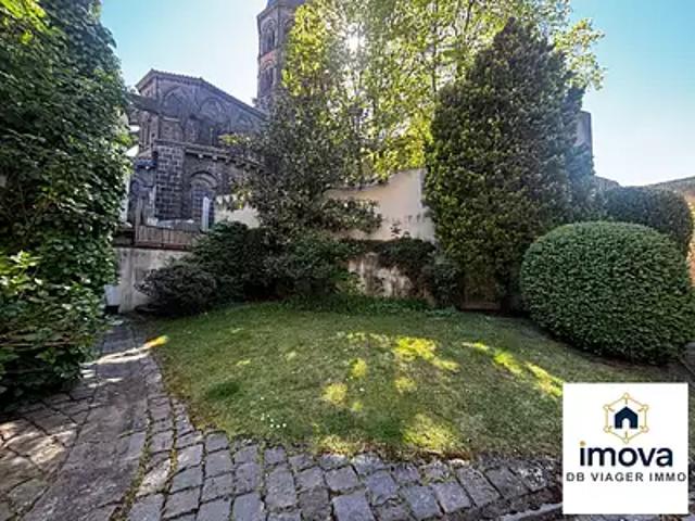 Riom 63200 Achat / Vente maison 11 pièces t11 terrasse parking
