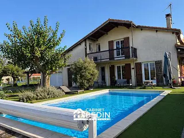 Rions 33410 Achat / Vente maison 6 pièces t6 au dernier étage piscine