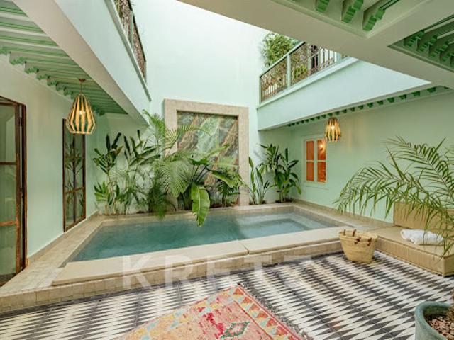 Riad avec terrasse et piscine