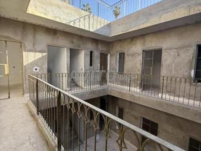 Riad à vendre Médina proche Palais Bahia