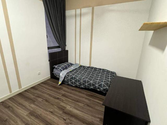 Riana South, Cheras | Medium Room for Rent