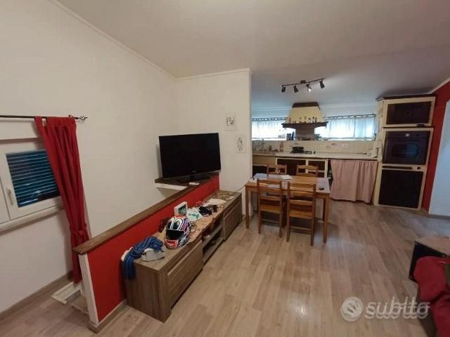 RIANO BILOCALE ARREDATO Con TERRAZZO 30MQ