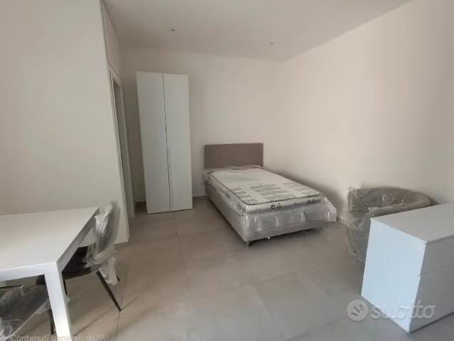 RIANO MONOLOCALE ARREDATO Con BALCONE