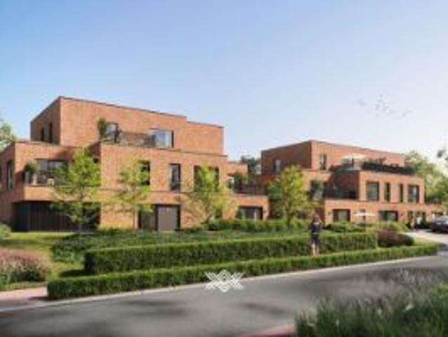 Riant duplex appartement met 3 slaapkamers en ruime zonne.