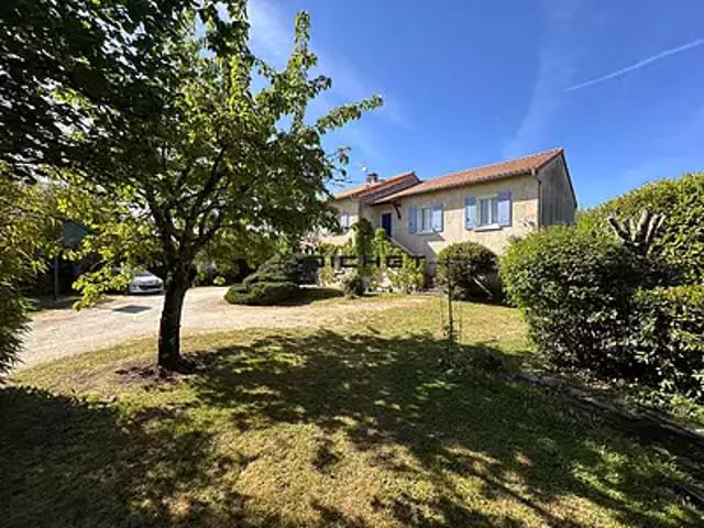 Ribérac 24600 Achat / Vente maison 5 pièces t5 parking