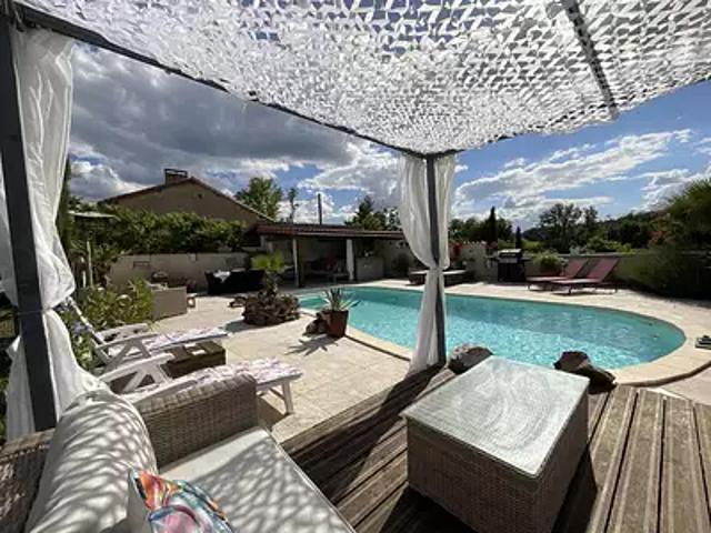 Ribérac 24600 Achat / Vente maison 9 pièces t9