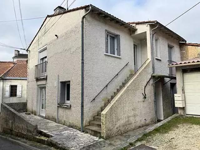Ribérac 24600 Location appartement 3 pièces t3 terrasse