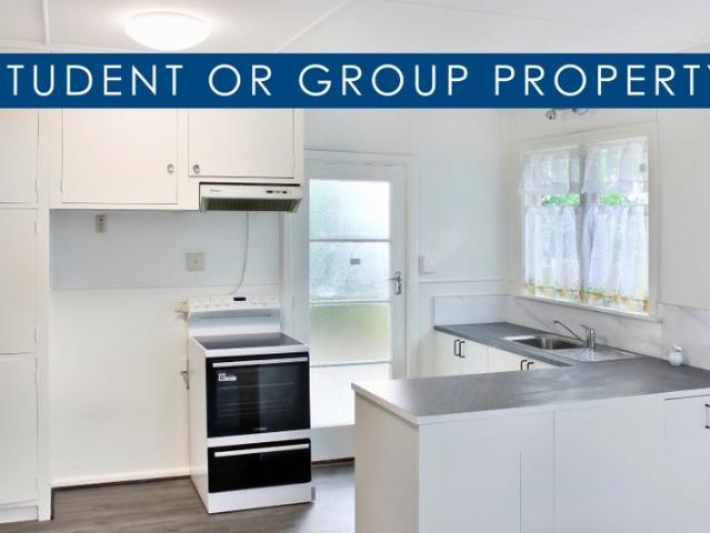 riccarton, 3 bedrooms