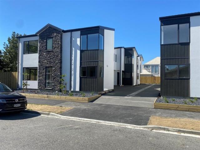riccarton, 3 bedrooms