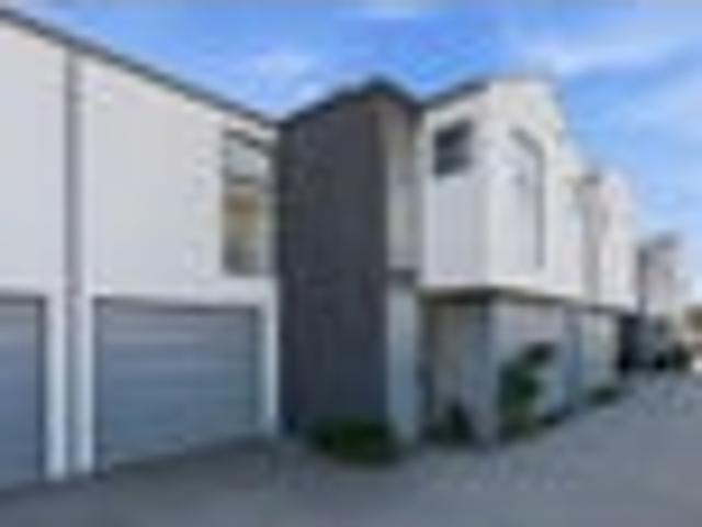 Riccarton, 3 bedrooms, $650 pw